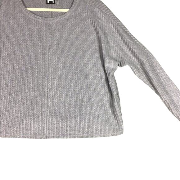 H by Bordeaux Women’s XS Gray Oversized Dolman Waffle Knit Thermal Pullover Top - Picture 8 of 12